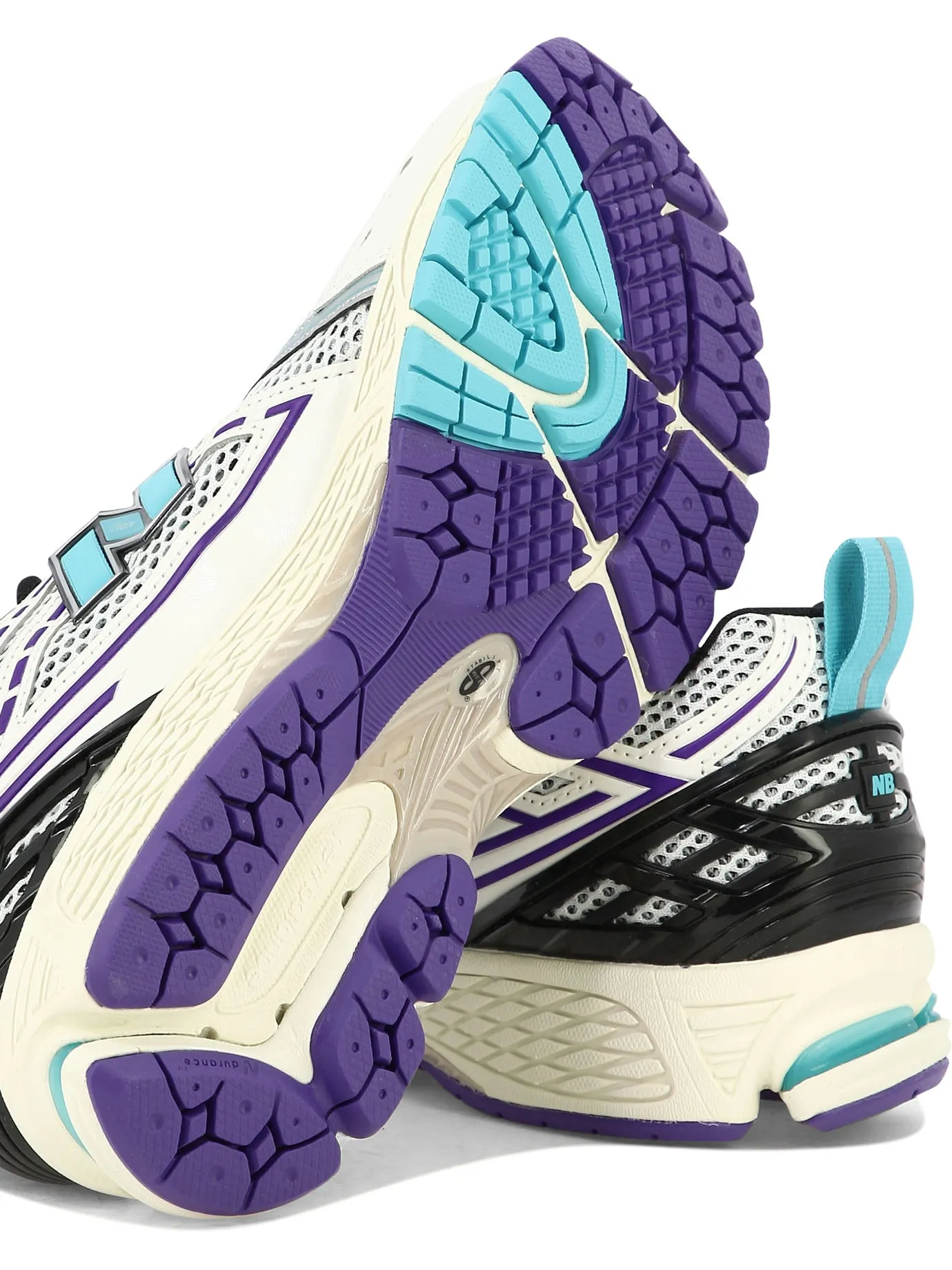 Sneakers & Slip-On Silver