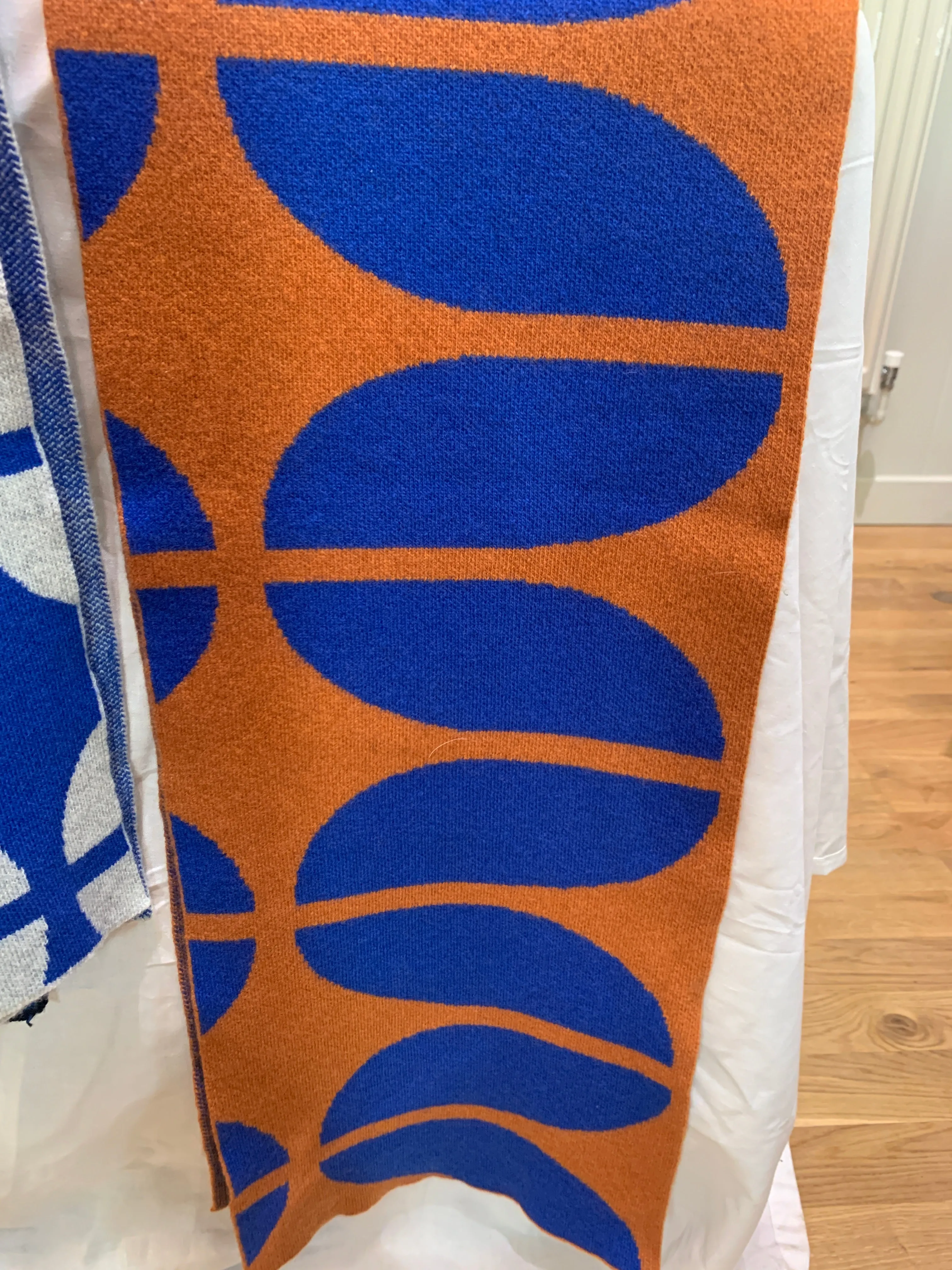 Tulip lambswool  scarf